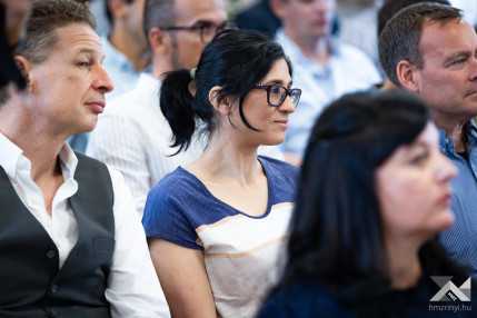 66d8508e7cf13504183677