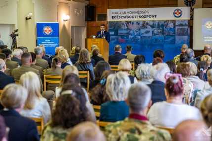 682637a33ad17518292129