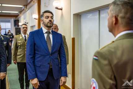 682637a16e314021109439