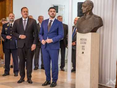 68283c393e9fd106254938