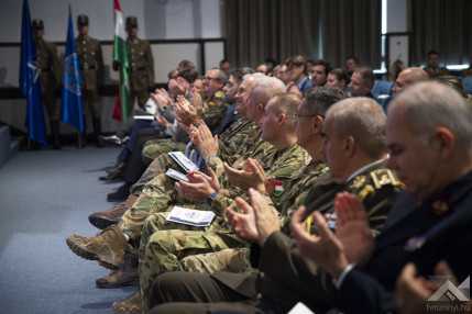 68f8ee33b9648093227938