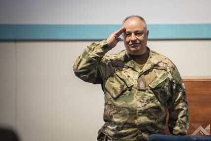 68f8ee312149a305034525